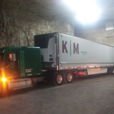 Trucking USA