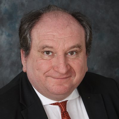 J'ai 60 ans, je suis historien, je publie surtout des documents sur la Bretagne médiévale. C'est mon compte personnel, n'engage que moi.