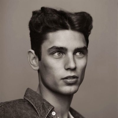 reynkayt's profile picture. 𝖨 𝗆𝖾𝗍 𝖾𝗏𝗂𝗅 𝗐𝗁𝖾𝗇 𝖨 𝗐𝖺𝗌 𝗈𝗇𝗅𝗒 𝖺 𝖼𝗁𝗂𝗅𝖽. —— 𝟹𝟶’ 𝚁𝚘𝚕𝚎𝚙𝚕𝚊𝚢.