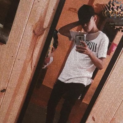 MatiasFlores_20's profile picture. Km30🔝🔝

😎😎✌✌

Fútbol lo único que no te decepciona⚽️❤⚽️❤👈👈