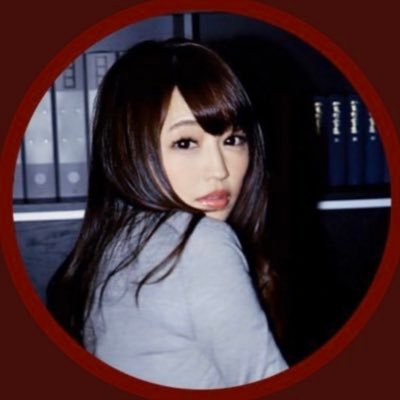 hashimotoyuna's profile picture. パンストグラビアの人です。野球のお仕事してました⚾️