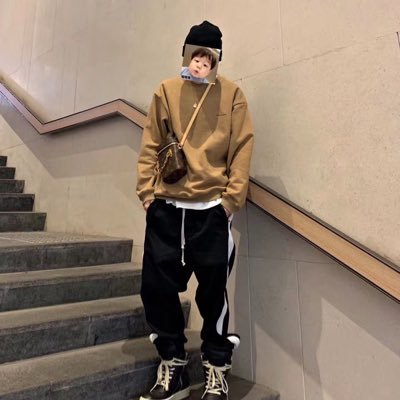 nMQZ5gVFFW7fIMq's profile picture. k