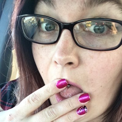 RobinMarieRead2's profile picture. Reaching out to those in recovery as well as those seeking guidance or advice as how to start their journey of recovery.