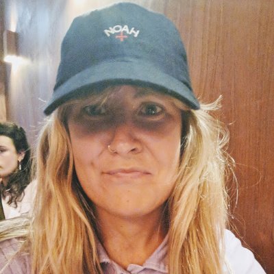 lamond_chels's profile picture. Delusional.
72andSunny.
Amsterdam.