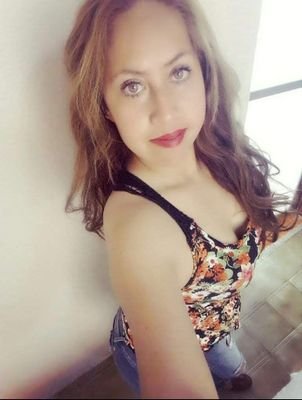 Imesandoval14's profile picture. Bienvenido Ami  Twitter ( ˘ ³˘)♥