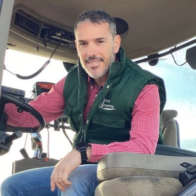 Los agricultores debemos cambiar el ver quien tiene el tractor más grande por ver quien usa el píxel más pequeño. 

#AgTech #Agricultura #Drones #Teledetección