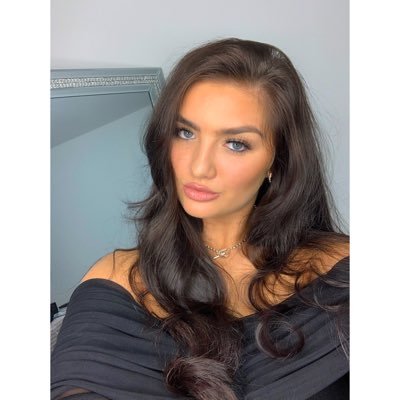 laurajayne96_'s profile picture. 