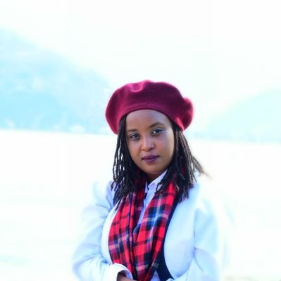 Sister, Chef, Rare species
Kenyan... International love. RED COSS LIFE MEMBER.