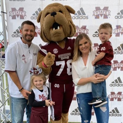 Wife of Justin Hunter and mother of two beautiful children, Marlee and Cooper. Math teacher. Love the Lord! Blessed with great family and friends