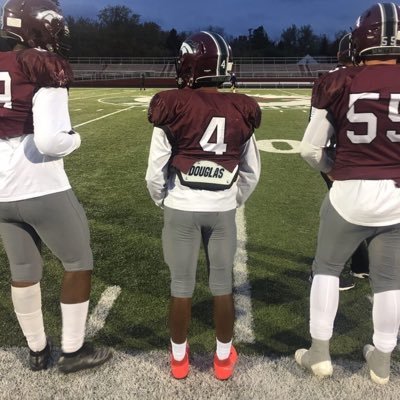 Maple Heights Varsity Quarterback | Height 5’7 | Weight 153 | Class of 2023 |
