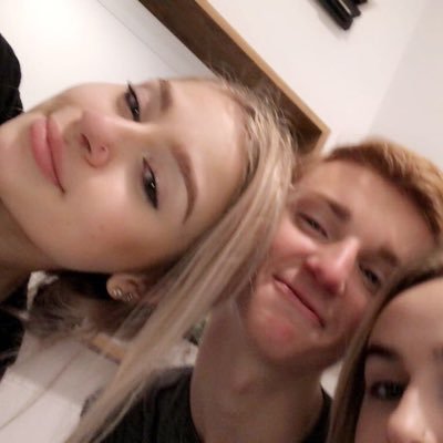 amandamarie1104's profile picture. i’m over it.