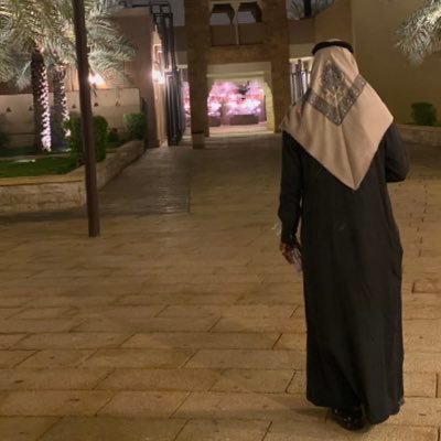 يعشق كرة القدم ، عضو في فريق @r7runclub