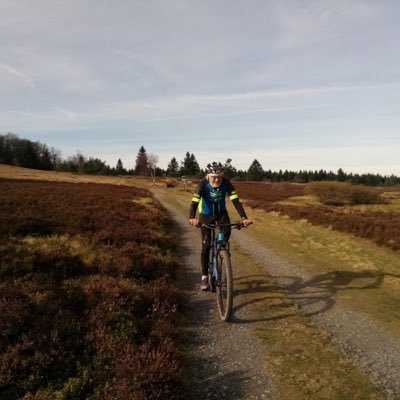 Bronnenoena's profile picture. Projectleider LIFE Nardus&Limosa Brabants Landschap. Muziek- en filmliefhebber. Fiets graag en veel op de racefiets. Tour for Life, The Ride, The Ride Dolomites