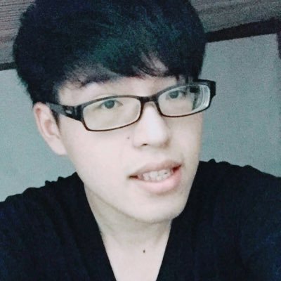 x900073's profile picture. 一個陌生的自己