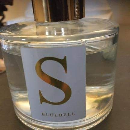 fbstephanieUK's profile picture. The  S range is a new brand  of all natural fragrances luxury perfumed products  designed to nurture wellbeing and create the perfect ambience.