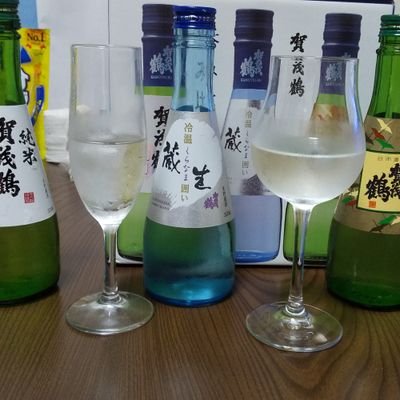 nihonshu_oishii's profile picture. ファイアーエムブレムヒーローズ用のアカウントだよ。
ＩＤ 5008861964
風花雪月もやってます。
どうでもいい私生活の呟きなどもあります。 
猫と食虫植物が好きです。
名前は地元のお酒、賀茂鶴（かもつる）からです。