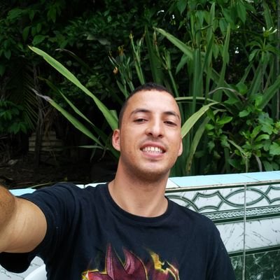 #viva_um_KM_de_cada_vez
#a_força_de_sua_inveja_é_a_velocidade_para_meu_sucesso.
1-solteiro
2-Gama-DF
3-Militar
4-católico
