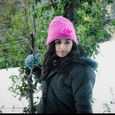 किसी की नज़रों में अच्छी हूँ ,किसी की नज़रों में बुरी हूँ , जो जैसा है , उसकी नज़रो में मैं वैसी हूँ