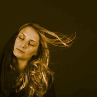 Alice Zawadzki (@alicezawadzki) 's Twitter Profile