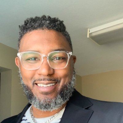 imrichdallas's profile picture. I am a Man who has found purpose in helping others see more light in this world. I use my God given gift as my weapon of choice.