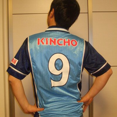 キングクニ フーズ フーはロックスターじゃないかな 長剣も持ってるし シャンクスのスパイ的な 赤髪海賊団参戦の予感 今週の ワンピース シャンクス 赤髪海賊団 ワンピース 飛び六胞 うるティ ページワン ササキ ドレーク ブラック
