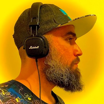 Sócio-fundador do Copa Studio. Autor de