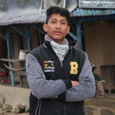 pradeeparyal18's profile picture. 