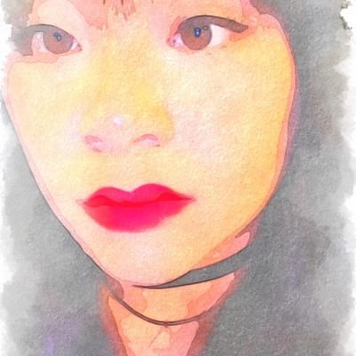 ickievc's profile picture. simple little things 🖤✌🖕😻💙