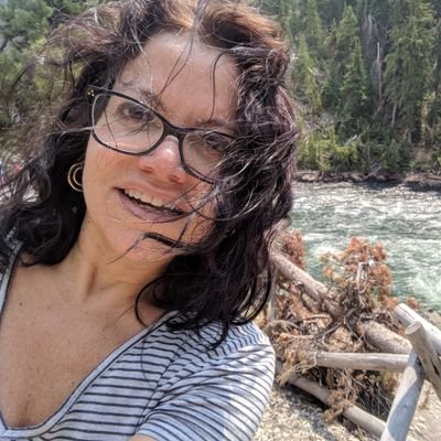 Anthropologist, LaProfe@Yale, Ethnicity, Race, and Migration, Latinx and Latin American Studies, Parenting Cultures,
https://t.co/pf24kuJsAi…