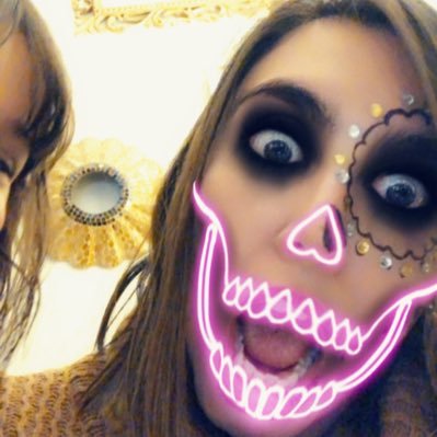 handypalm's profile picture. Mi historia es sencilla, aunque no fácil de contar: Mercadóloga creativa. Sueña... inspira...