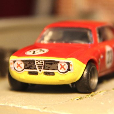 Diecast car photographer and collector.
Hot Wheels, Matchbox and others. New 1:64 car daily! :)
Website: https://t.co/gPhTyZSe8g
Bussiness: https://t.co/a8LgL7Akos