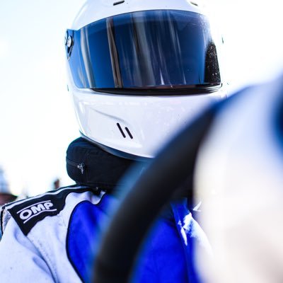 Im a 15 year old boy from Hertfordshire with a passion for motorsport... https://t.co/Ym6vo2qKpP