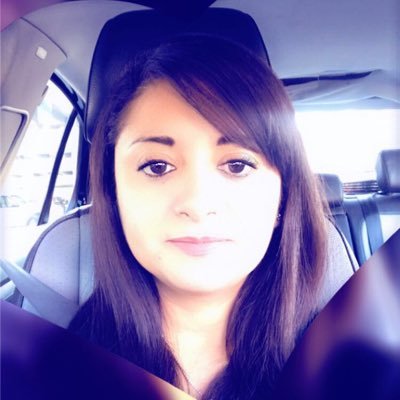 Karinaaav's profile picture. 