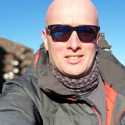 kitch7044's profile picture. 