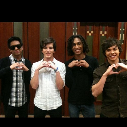 ShayandJen's profile picture. We love Allstar Weekend! :)