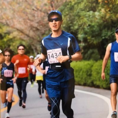 陸上経験ないランニングマラソン歴7年の市民ランナー! 音響団「BirdSoundWork」PA音響オペレーター。 音楽コンテスト作詞部門で作品特別賞受賞し歌手のCDに採用。 2021年8月26日和漢薬膳師取得。2025年7月健康管理士一般指導員取得。骨髄バンクドナー登録