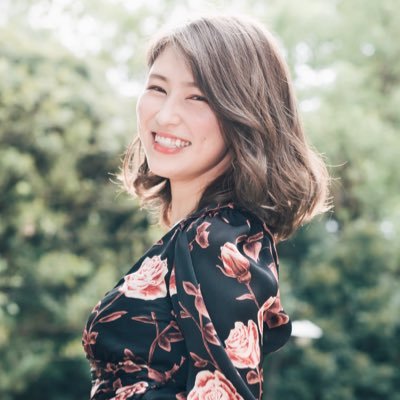 こはるさん 20歳になりました✨ ついに10代が終わってしまった💧笑 嬉しい