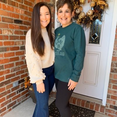 lauren_kirby22's profile picture. Be so happy that when others look at you they become happy too ☀️ App State '20 Matthew 26:6