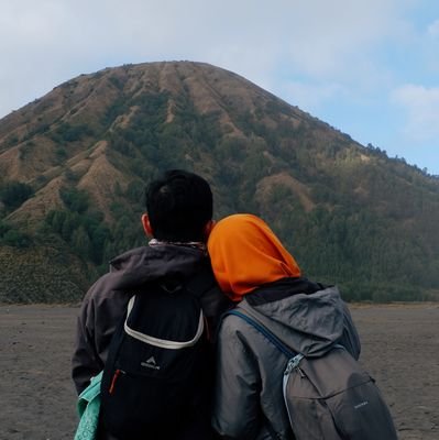 ISFP-T | a wife and mother of two 👨👩👧👦 | not all who wander are lost