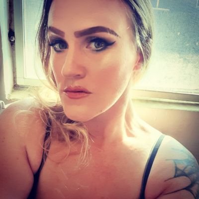 addict_ashley's profile picture. Inspiring Makeup artist 
YouTube: AshleyMakeupAddict 
IG:@AshleyMakeupAddict 
tiktok:AshleyMakeupAddict_1985
Twitter:@addict_ashley