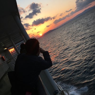 mitsu(23) ネット起業家。47都道府県旅行。人生のテーマは「人生を最大限楽しみ尽くすこと」旅行、アウトドア、グルメ好きです。ビジネス初心者専門で副業を教えており、開始10日目で15万円稼がせています。副業の詳細ご希望の方はDMで「詳細希望」と送ってください。※20歳以上