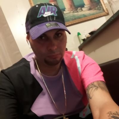 TitoPonce17's profile picture. Soy un tipo muy carismático y bien respetuoso