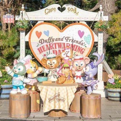 ディズニーリゾートに行くことや、ディズニーに関することが大好きです٩(๑＞◡＜๑)۶あとは、可愛いキャラクターや、ポケモンも大好きです♪Twitter初心者ですが、よろしくお願いします(*ﾟ▽ﾟ)ﾉ 相互フォローさせて頂きます！