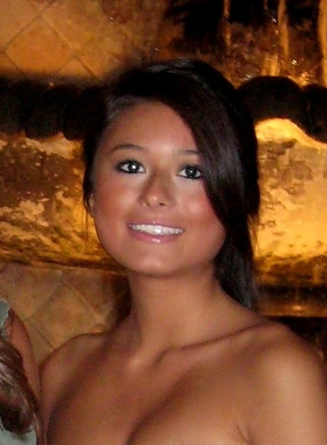 Sophini3's profile picture. 