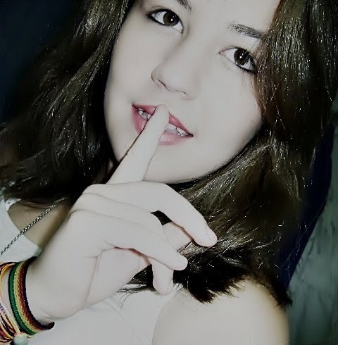 Carmenni Cezoole / 19 anos / estudante