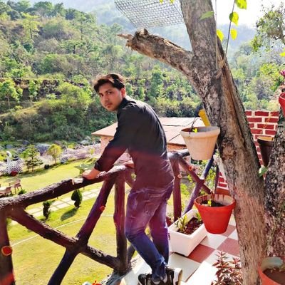 imraza13's profile picture. Being electrical engineer