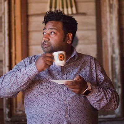 Photographer and storyteller of awesome weddings, Founder of Asian Wedding Awards and a major foodie...