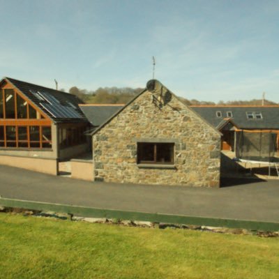 Self catering accommodation in Rothienorman Aberdeenshire sleeps upto 12 with indoor private heated swimming pool