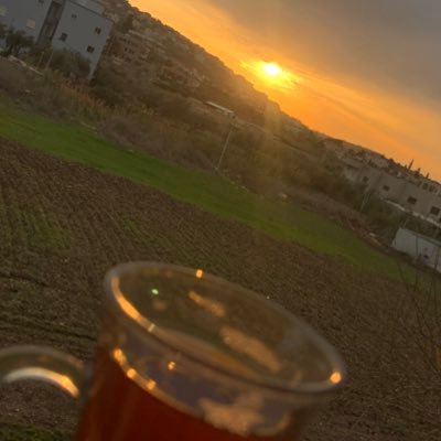 MhmdShicha's profile picture. الكارهون لا يكرهرونك بل يكرهون أنفسهم لانك انعكاس لما يتمنون ان يكونوا 🔝🇵🇸🇵🇸❤️💚🖤
