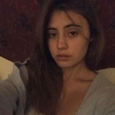 I'm easygoing simple woman, life is my number one priority single searching for good and caring soul mate